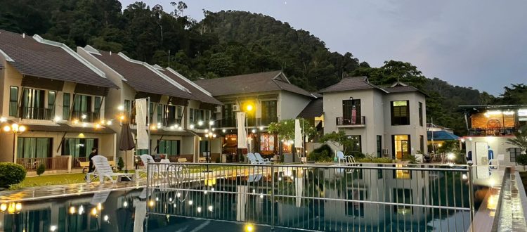 Deluxe Sea View - Pangkor Village Resort