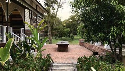 Rumah Lenggong - Bagas Zakariah (Entire House) - Image 2